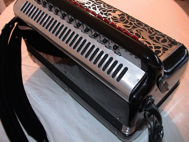 Cavagnolo - Virtuose 24, ( C system ) 120 Bass