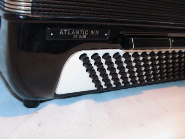 HOHNER Atlantic IV N de LUXE, 120 Bass