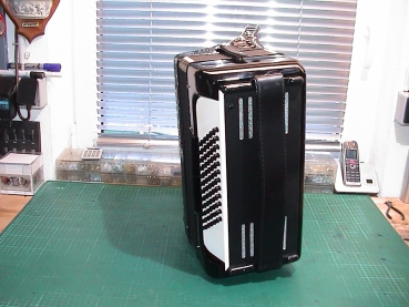 HOHNER Concerto III, 72 Bass ( Made in Germany...! )