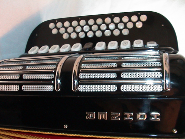 HOHNER  Overture  V - (C, F ),  5/5 Chörig