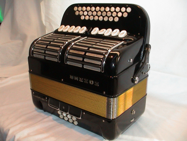 HOHNER  Overture  V - (C, F ),  5/5 Chörig