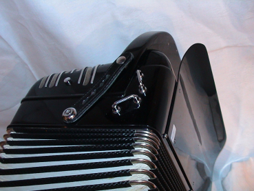 HOHNER Morino Club N (C-F Dur),  5/5 Chörig