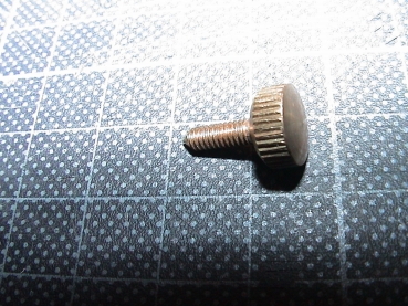 Nr. 2 - Diskantverdeck Schraube = 9x15 (Farbe: Gold)
