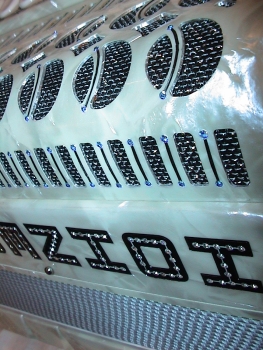 Hohner Champion, 120 Bass - Show Instrument