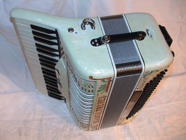 Bianco Freres,  120 Bass