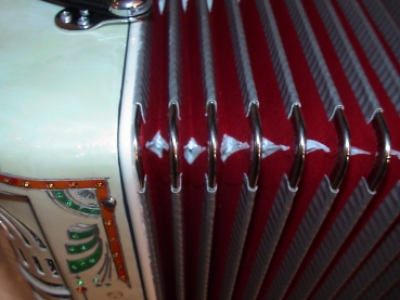 Bianco Freres,  120 Bass