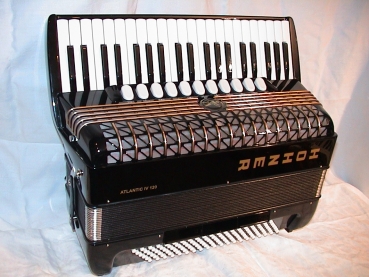 Hohner Atlantic IV 120 - NEUWERTIG