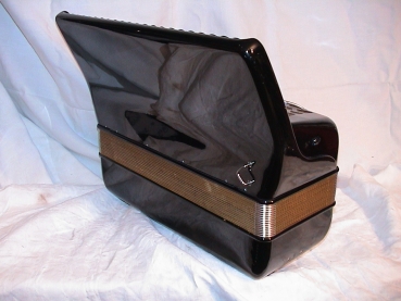 HOHNER Lucia III P, 96 Bass, black (Made in Germany..!)