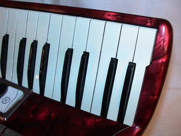 HOHNER Arietta I M, 72 Bass ( Made in Germany...! )