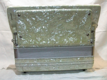 Hohner Morino V s (pearl white)