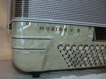 Hohner Morino V s (pearl white)