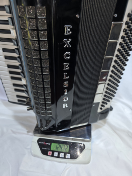 EXCELSIOR 911 M,   120 Bass, Musette,  MIDI System