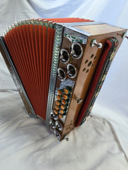 Melodija Menges - Handharmonika ( A-D-G ) diatonic accordion, acordeon